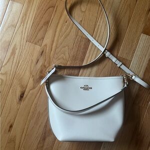 Coach Cream Leather Shoulder Bag
